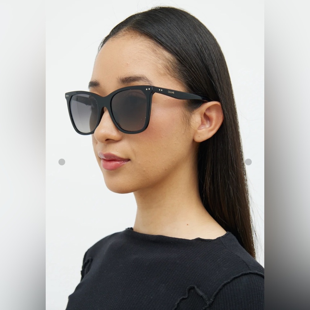 Celine Black Acetate Frame Polarized Oversized Square
Sunglasses- CL401341
